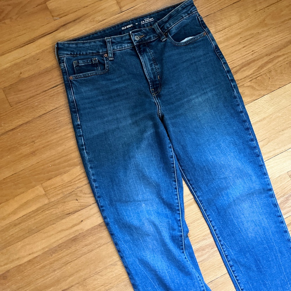 Old Navy OG Straight Leg Jeans – Size 10 – 32” Inseam